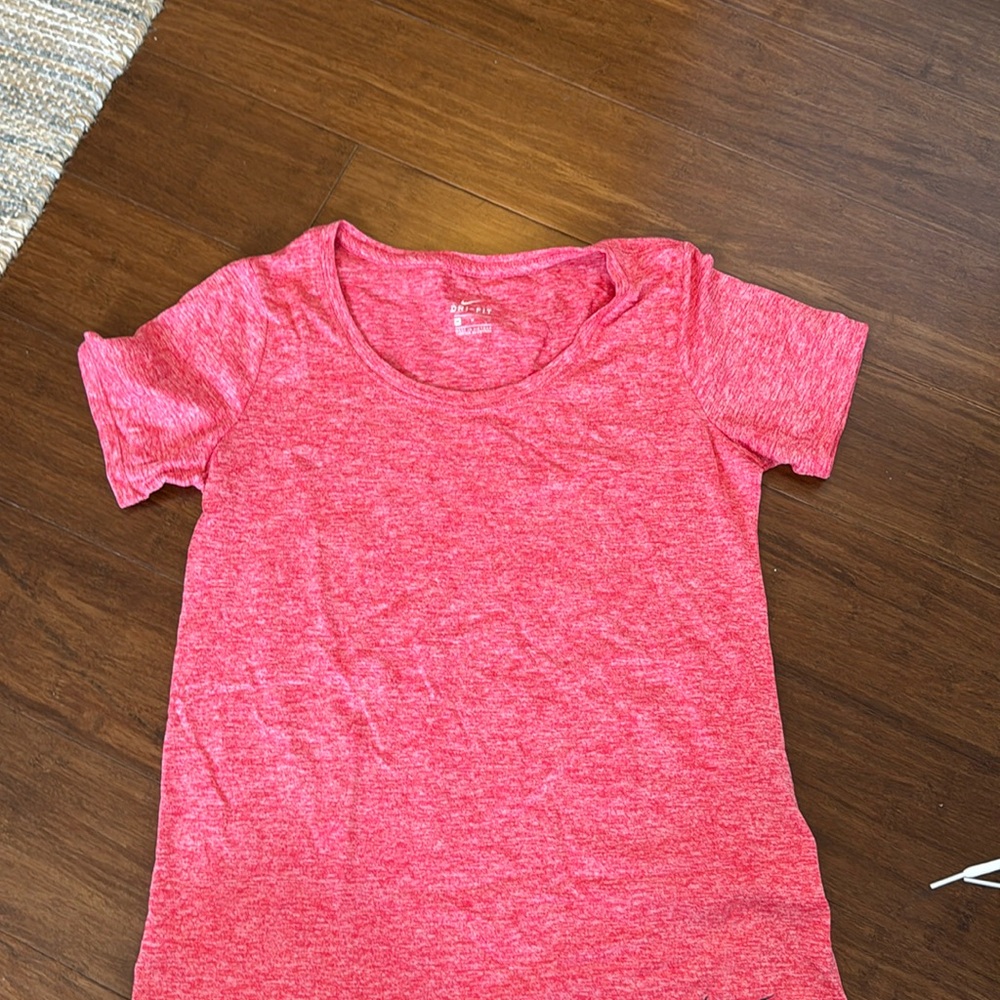 Nike dri fit tee